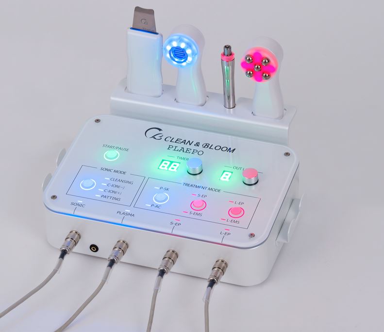 プラズマ&エレクトロポレーション美顔器 CLEAN &BLOOM PLAEPO